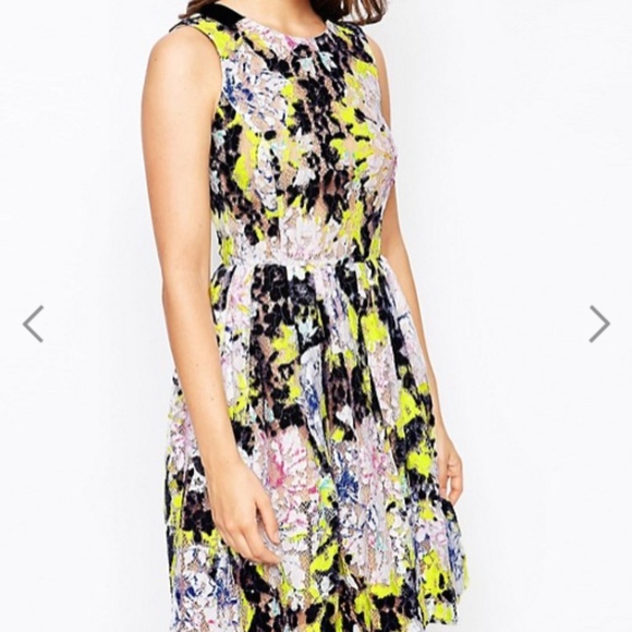 New French Connection Botanical Tripp Lace Skater - Picture 2 of 4